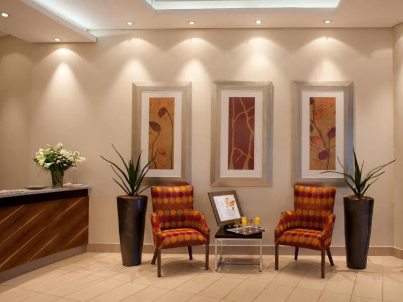 ซิตี ลอดจ์ โฮเต็ล แฮตฟิลด์ พรีตอเรีย Hotel พริทอเรีย ภายนอก รูปภาพ